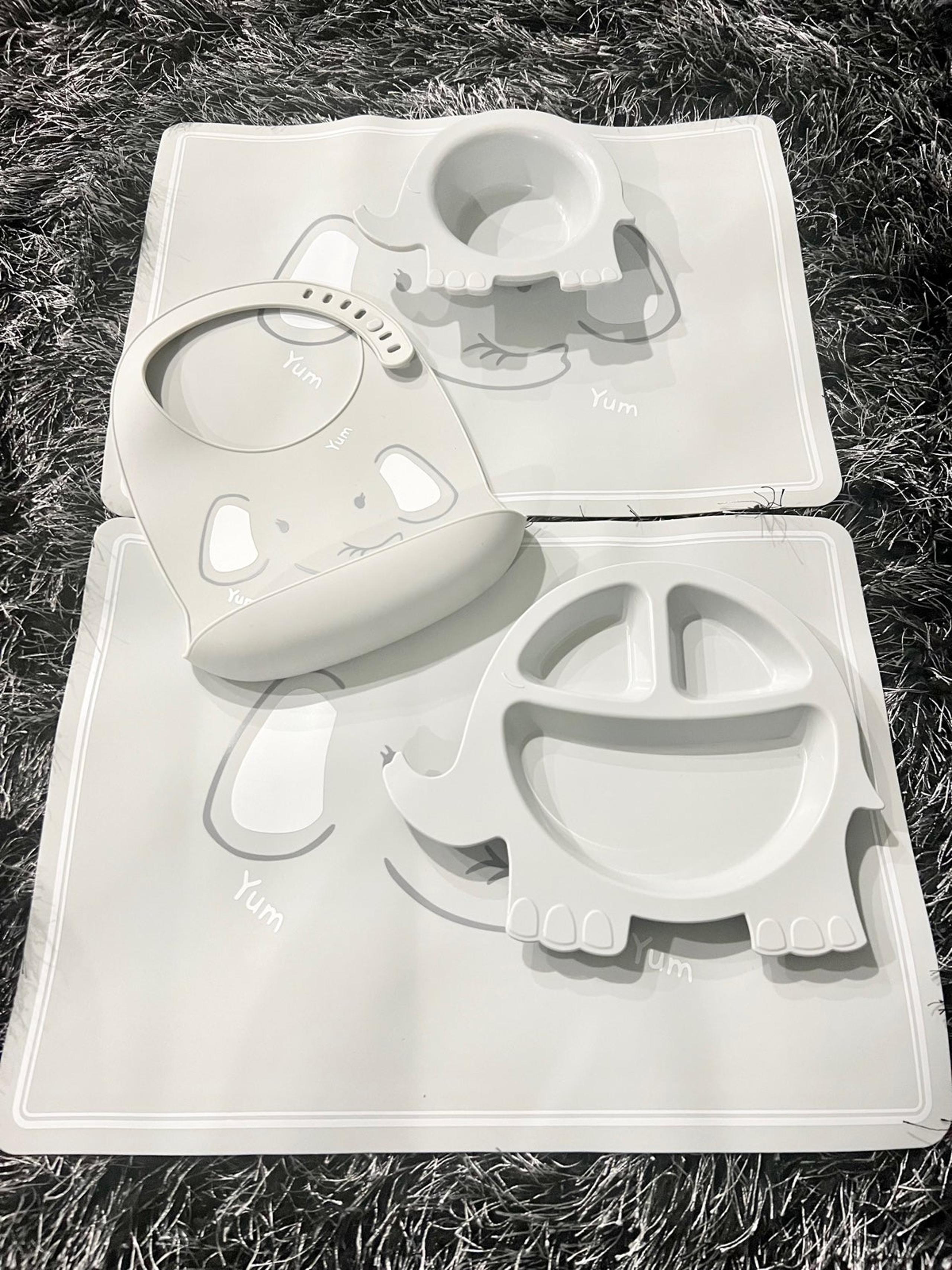 Pottery Barn Elephant Silicone Feeding Weaning Set