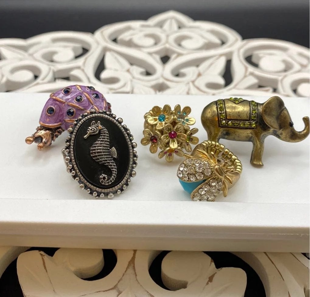 Set of 5 Vintage Stretch Rings