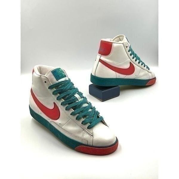 VINTAGE - Nike Egypt Court Force