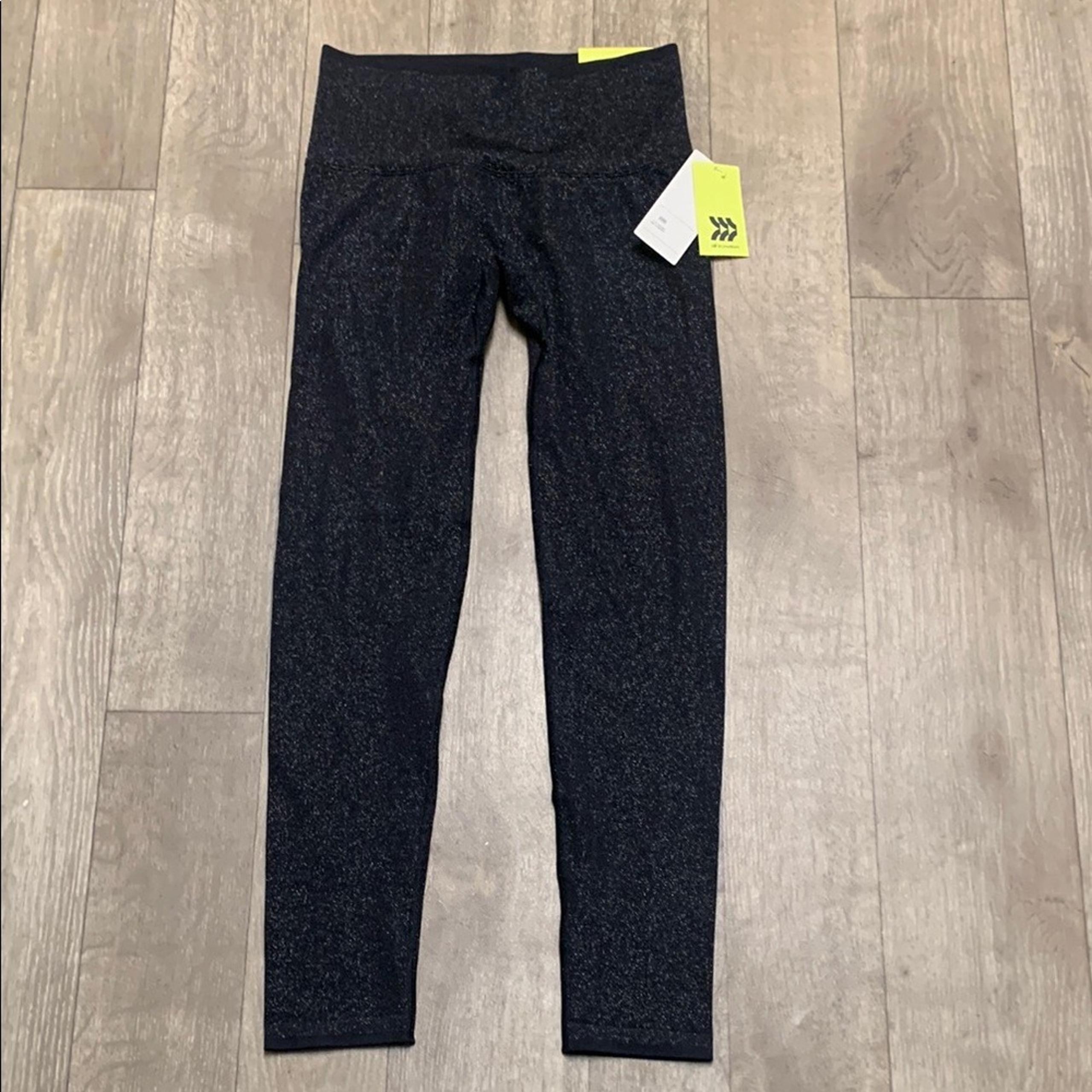 Womens NWT All In Motion High Rise Seamless Glittery Yoga Training Leggings