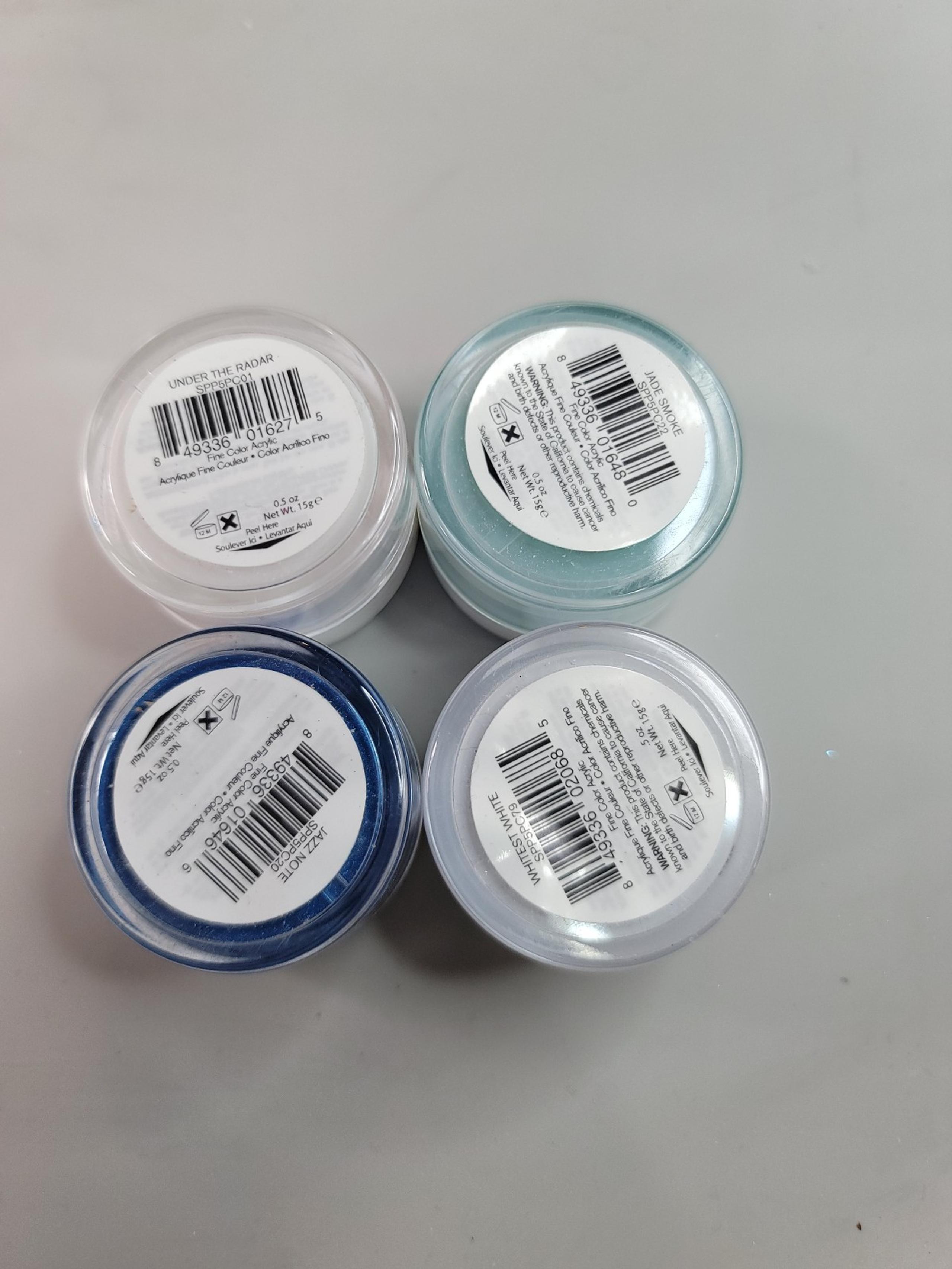 Young nails acrylic/slick pour powder