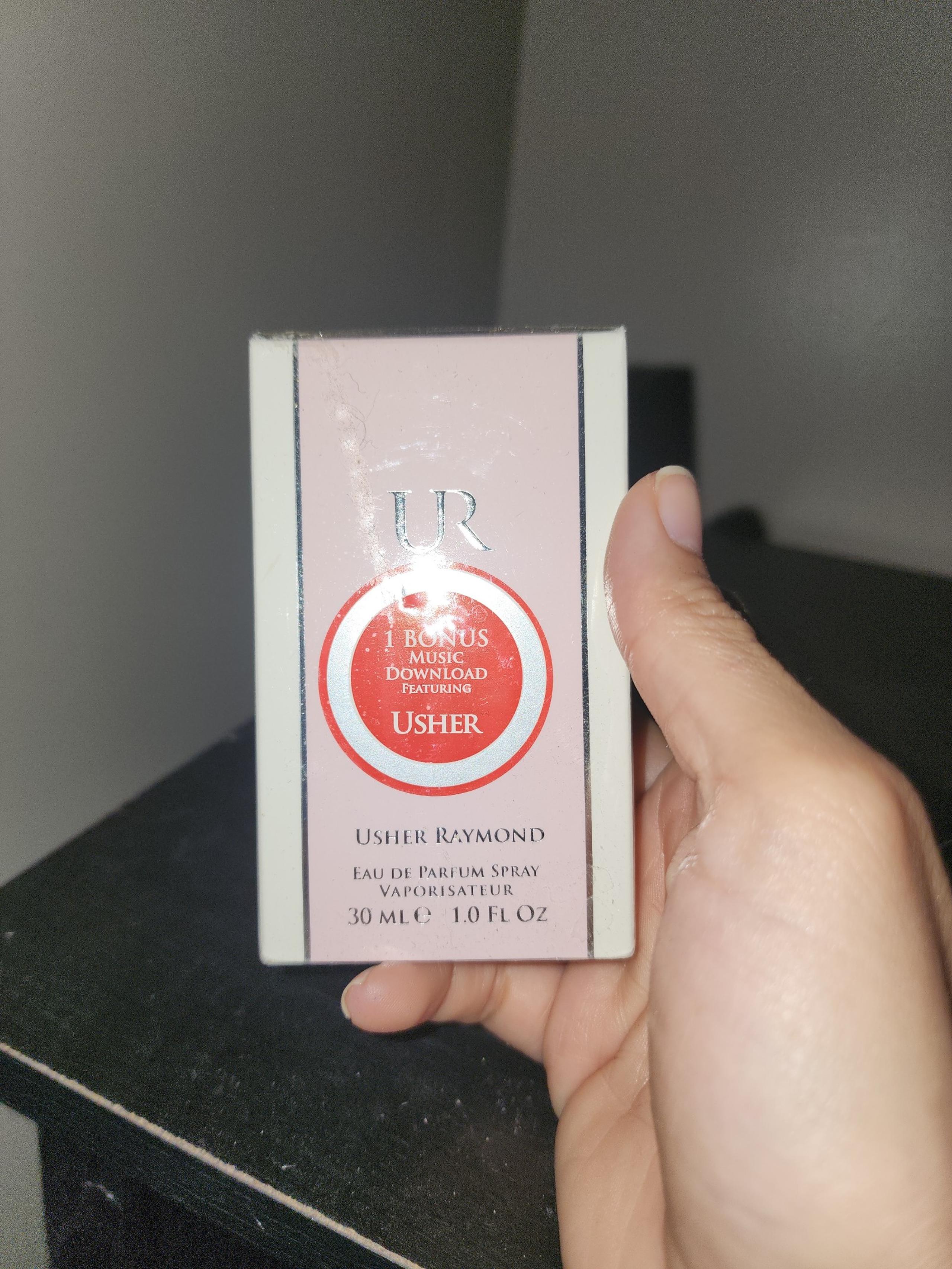 Usher UR eau de parfum spray 1oz 30ml