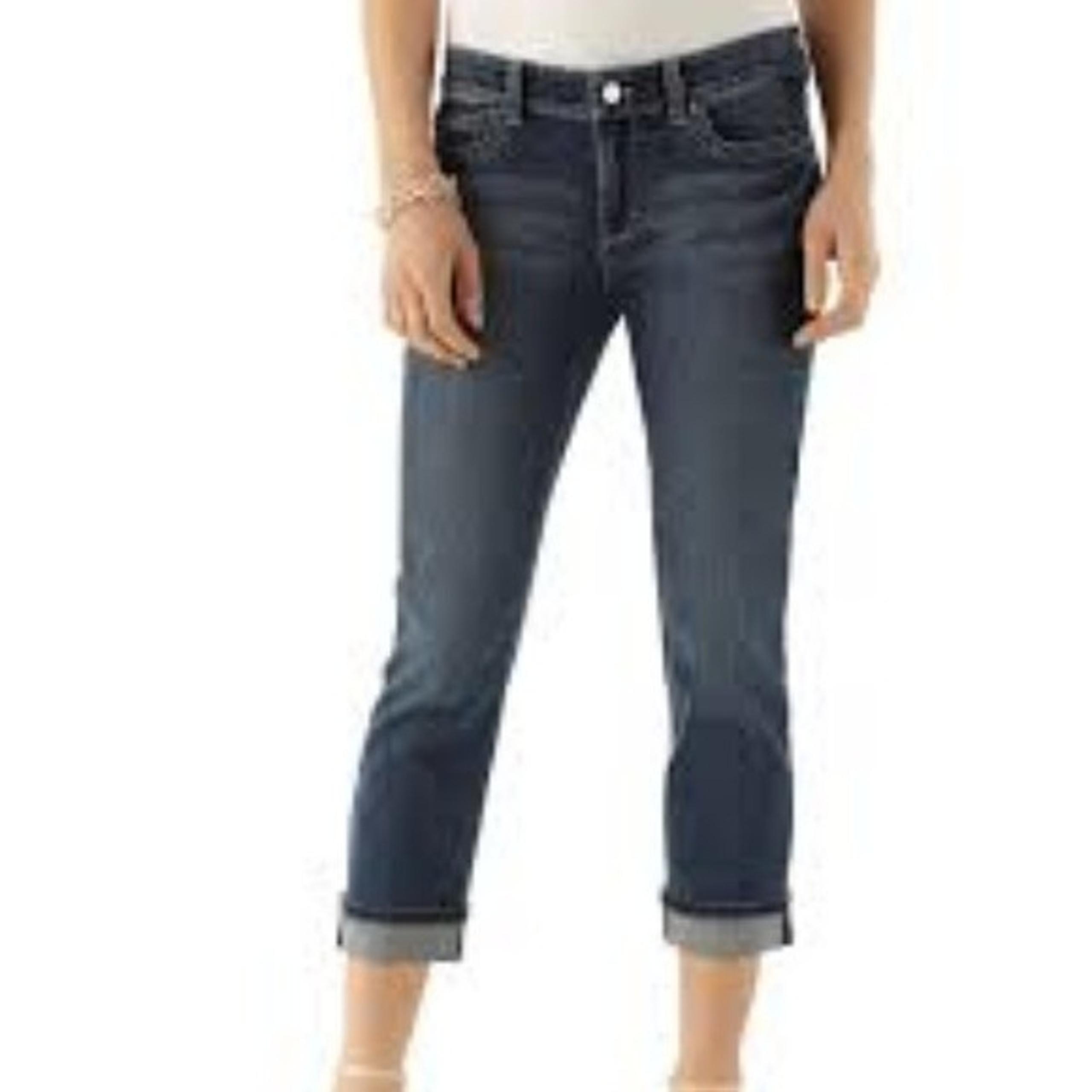 WHBM BLANC ESSENTIAL CROP JEAN