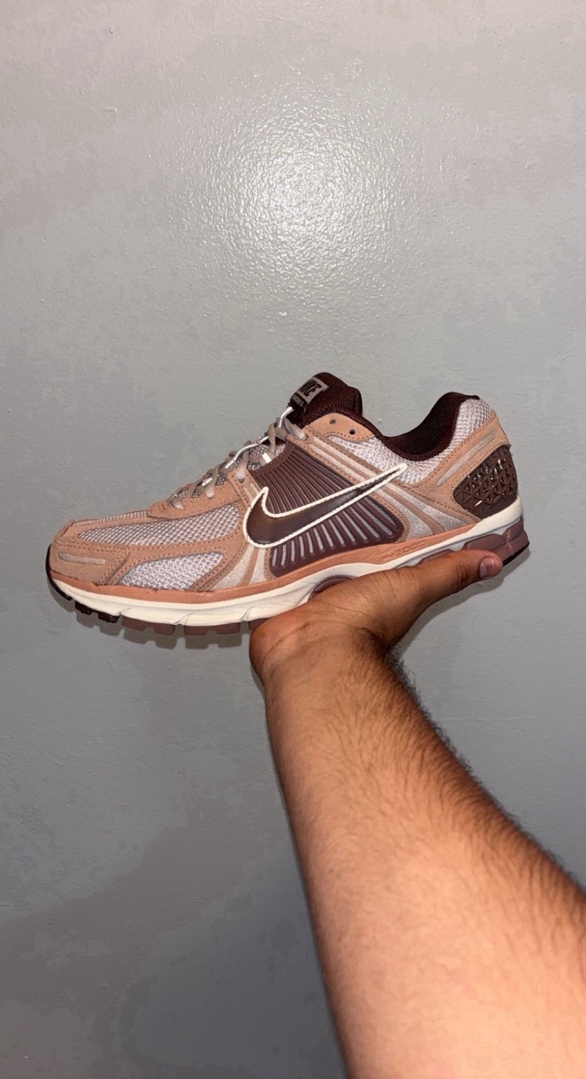 Nike Zoom Vomero 5 Sz 10.5