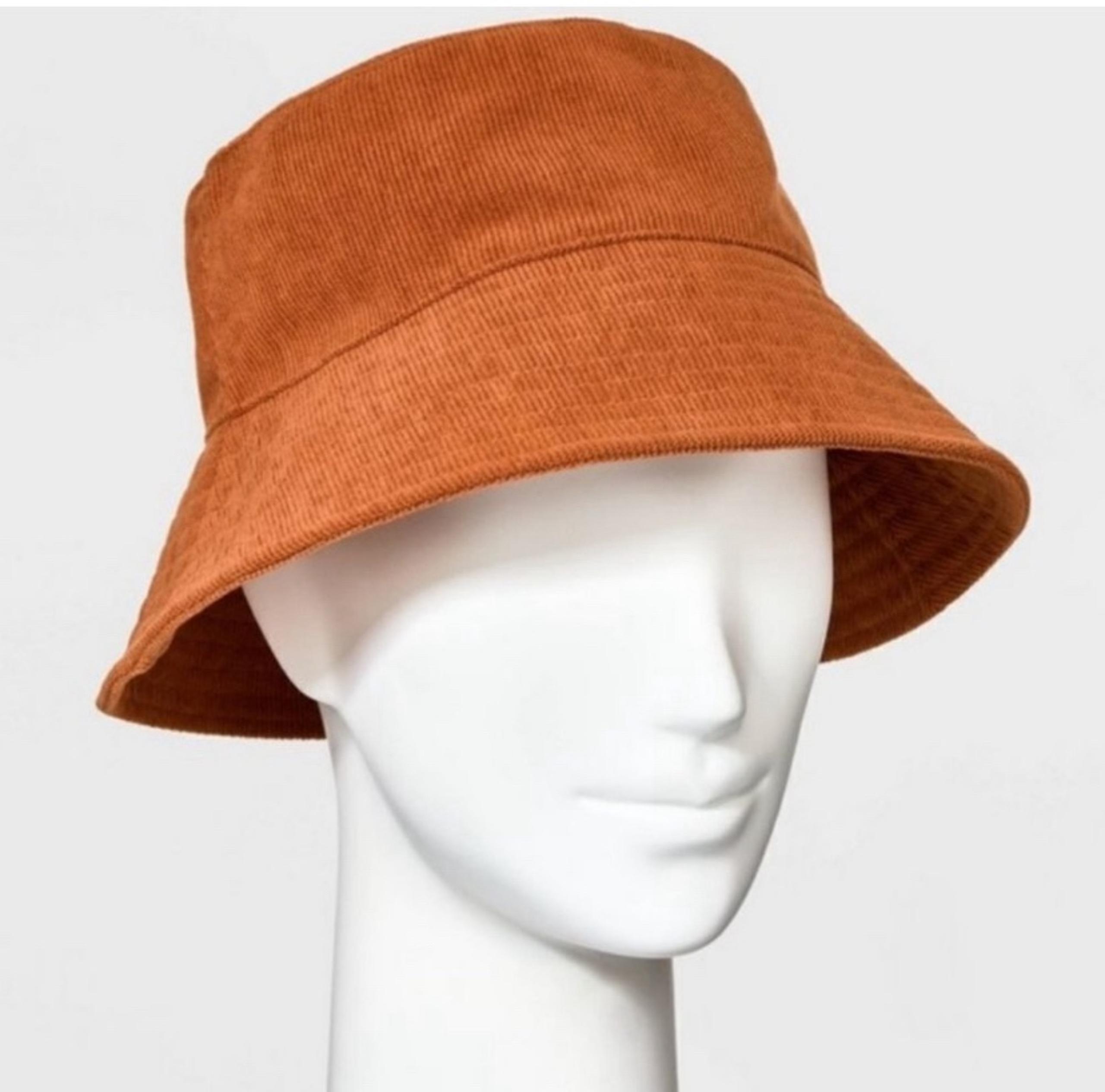 BNWT- Universal Thread Women’s Corduroy Burnt Orange Bucket Hat