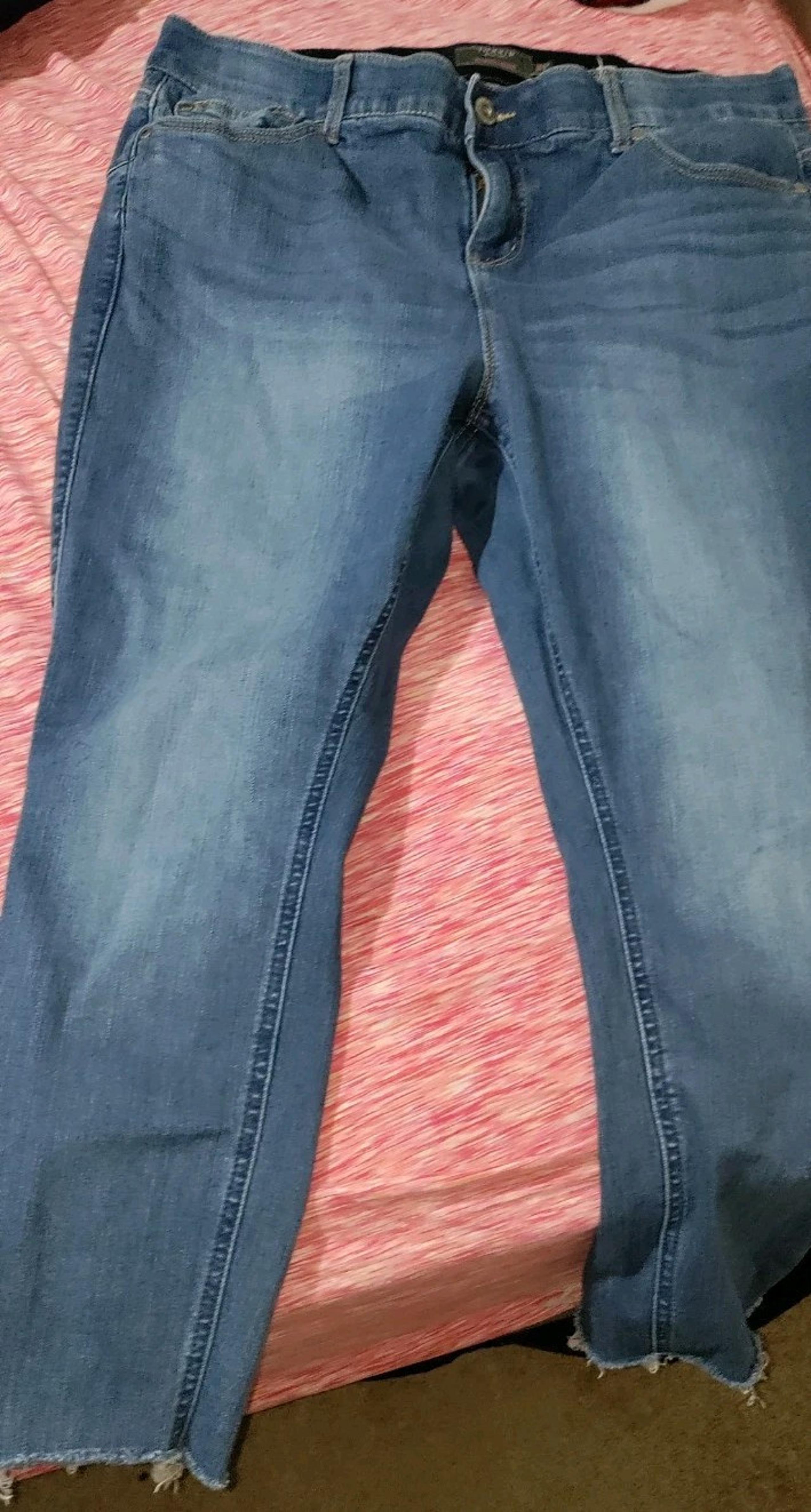 Torrid Womens Plus 18 Regular 18R Blue Jeans Bombshell Skinny Stretch Waist Crop