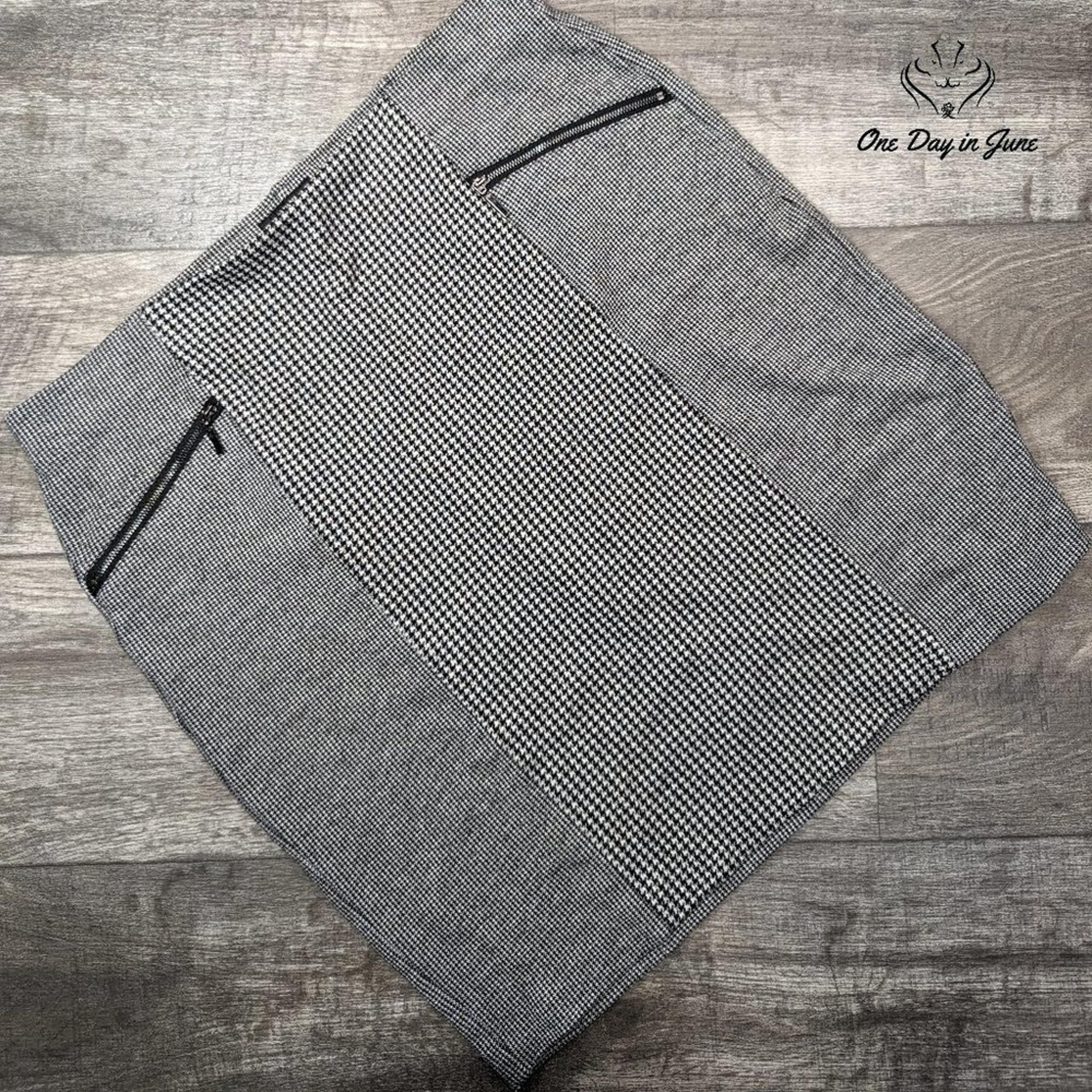 Alfani Zipper Pocket Skirt Size 16
