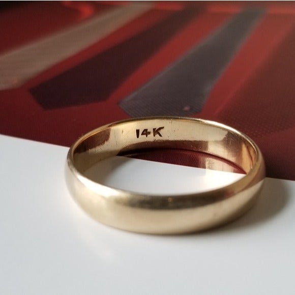 14KT Mens Wedding band/ring