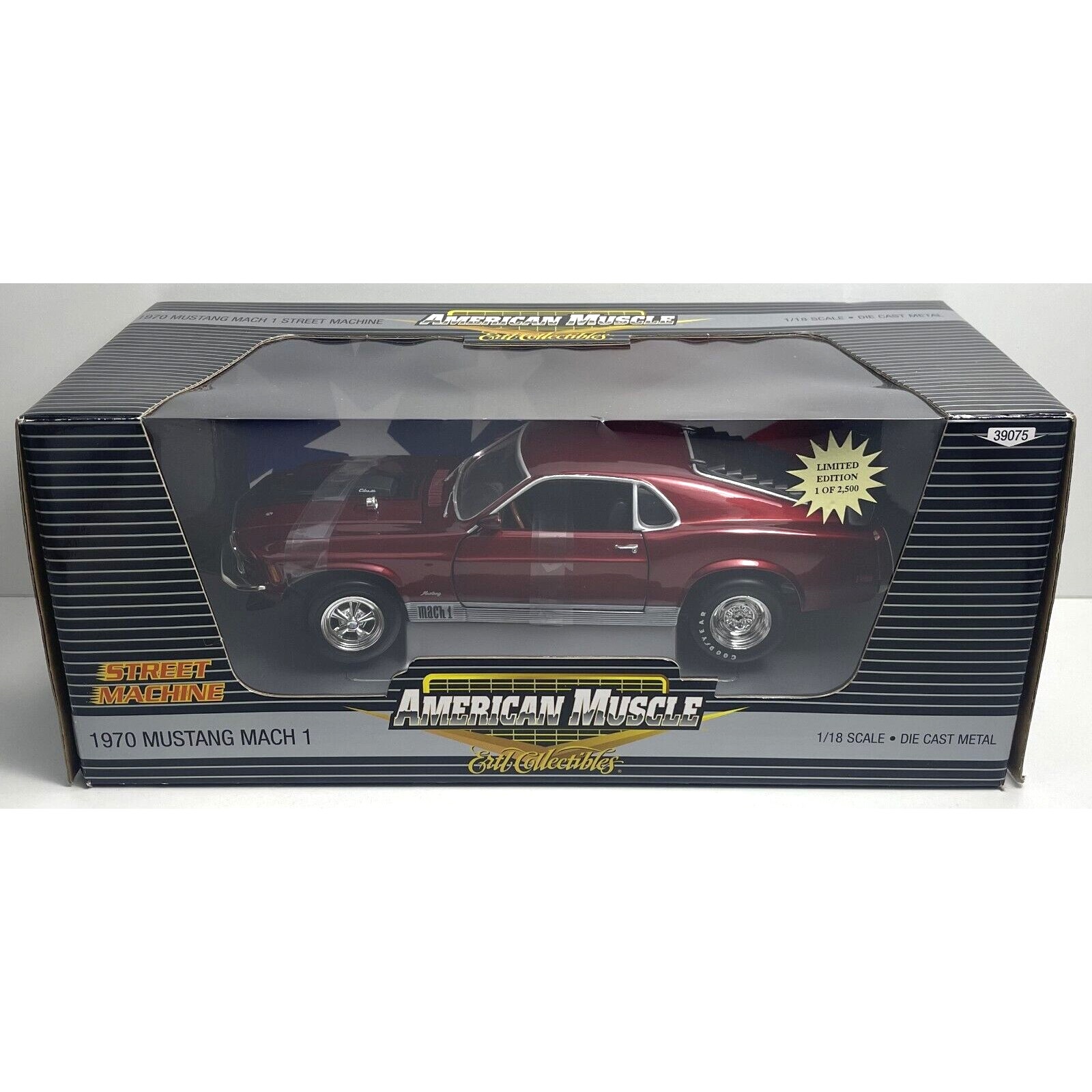 ERTL - American Muscle Street Machine - Red 1970 Ford Mustang Mach 1 - 1:18