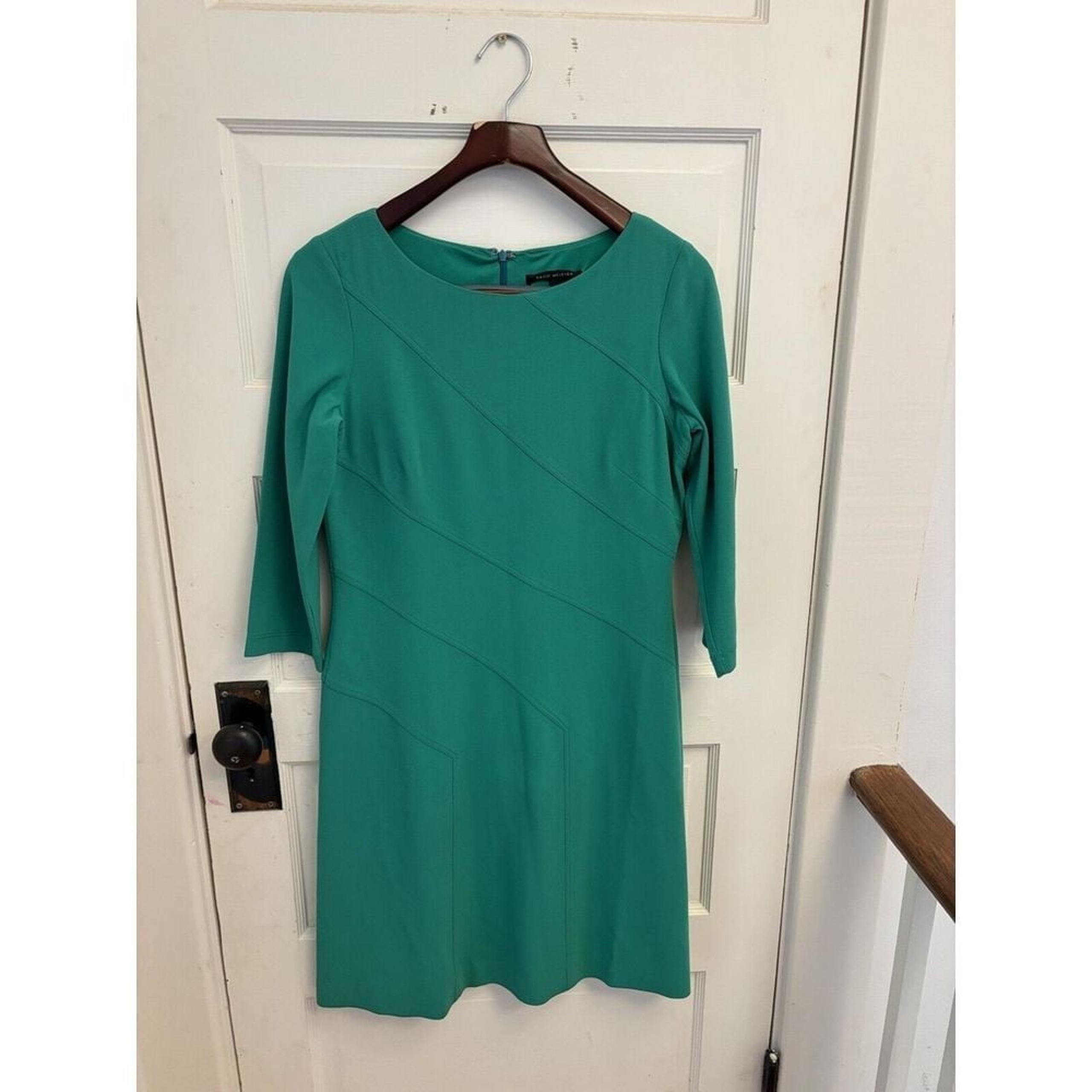 David Meister Green 3/4 Sleeve Lined Knee Length Dress Size 8