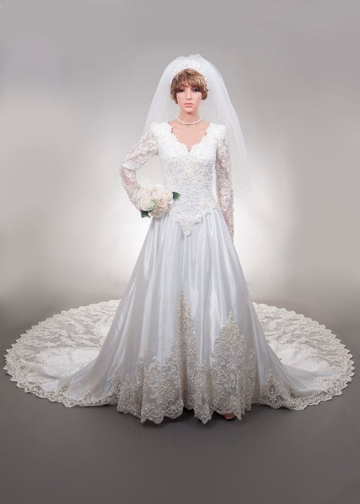 SHOWSTOPPING BEADED WEDDING DRESS