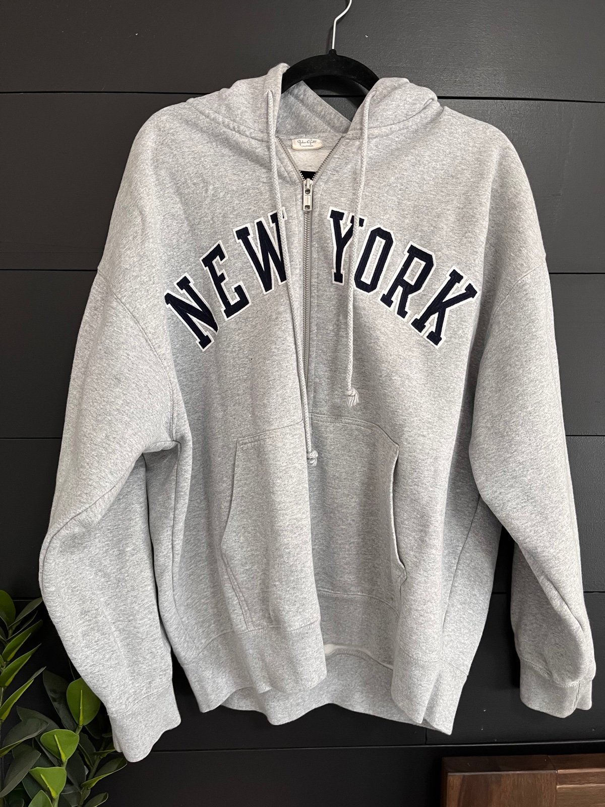 BRANDY MELVILLE JOHN GALT New York Full Zip Hoodie Sweatshirt One Size NWOT