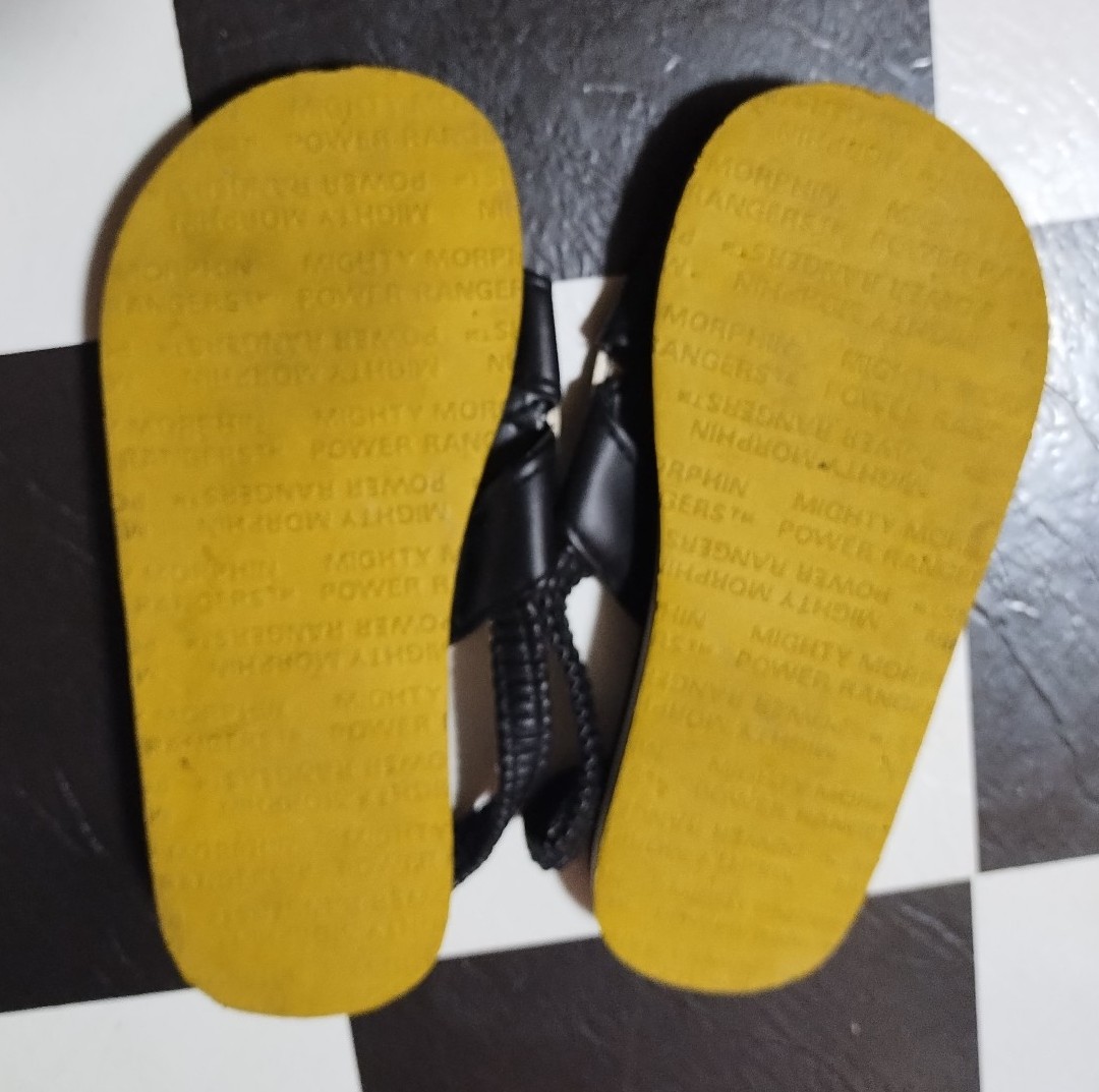 vintage-90s-kids-mighty-morphin-power-rangers-white-ranger-sandals-size-2
