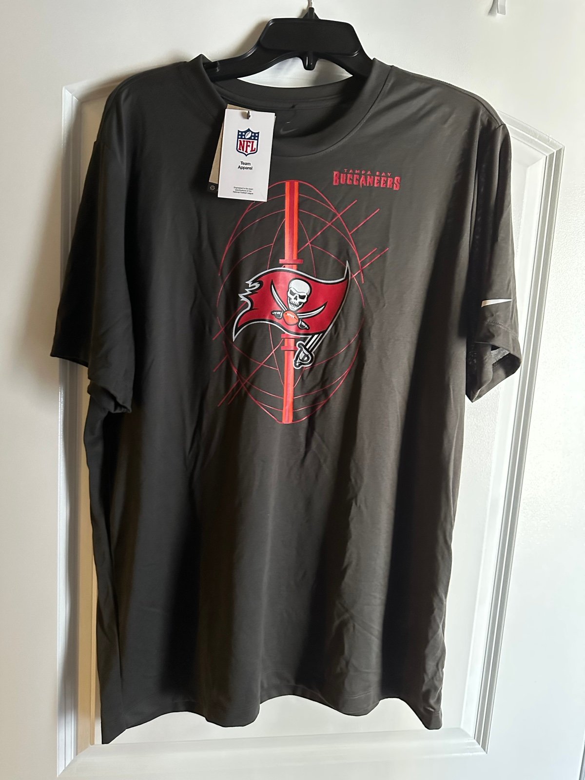 Tampa Bay Buccaneers Nike Dri-Fit shirt