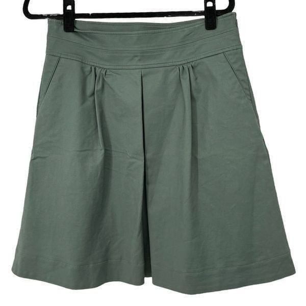 Victoria’s Secret Body by Victoria Green Skirt with pockets
