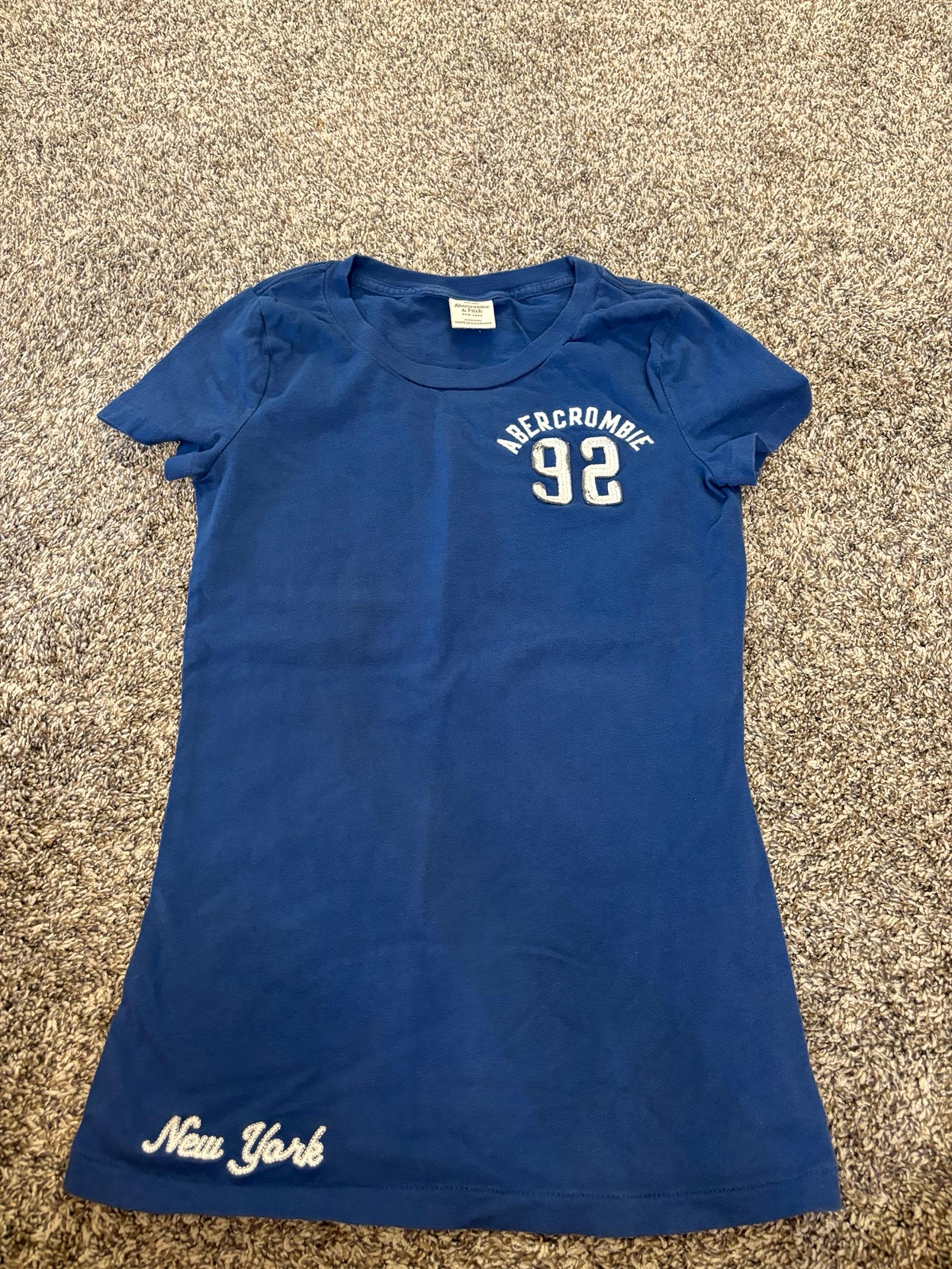 Abercrombie and fitch New York t-shirt blue Sz Small