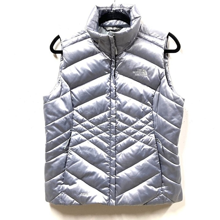 The North Face Women's Aconcagua 550 Down Puffer Vest, Size M, Silver Gray