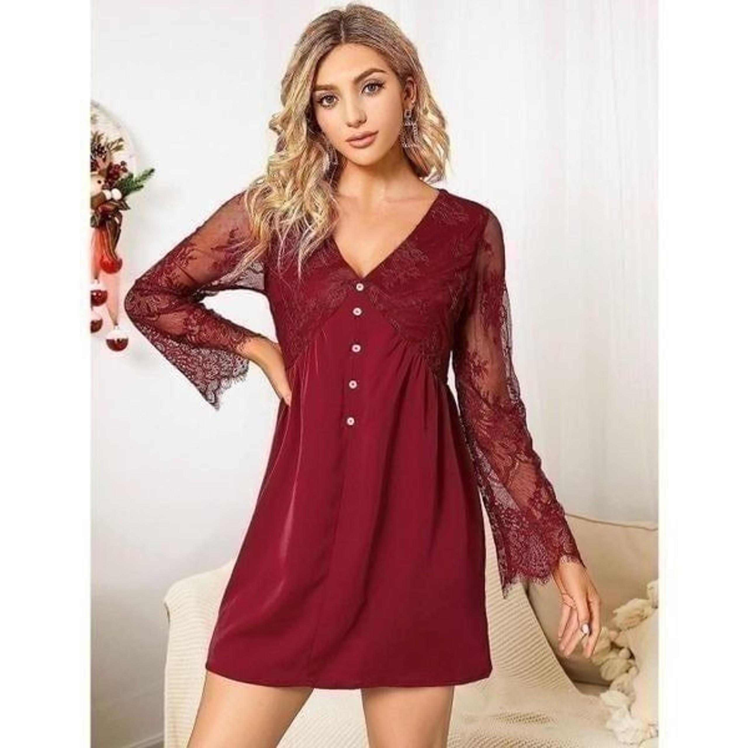 NEW Vintage Lace V Neck A-line Swing Dress S