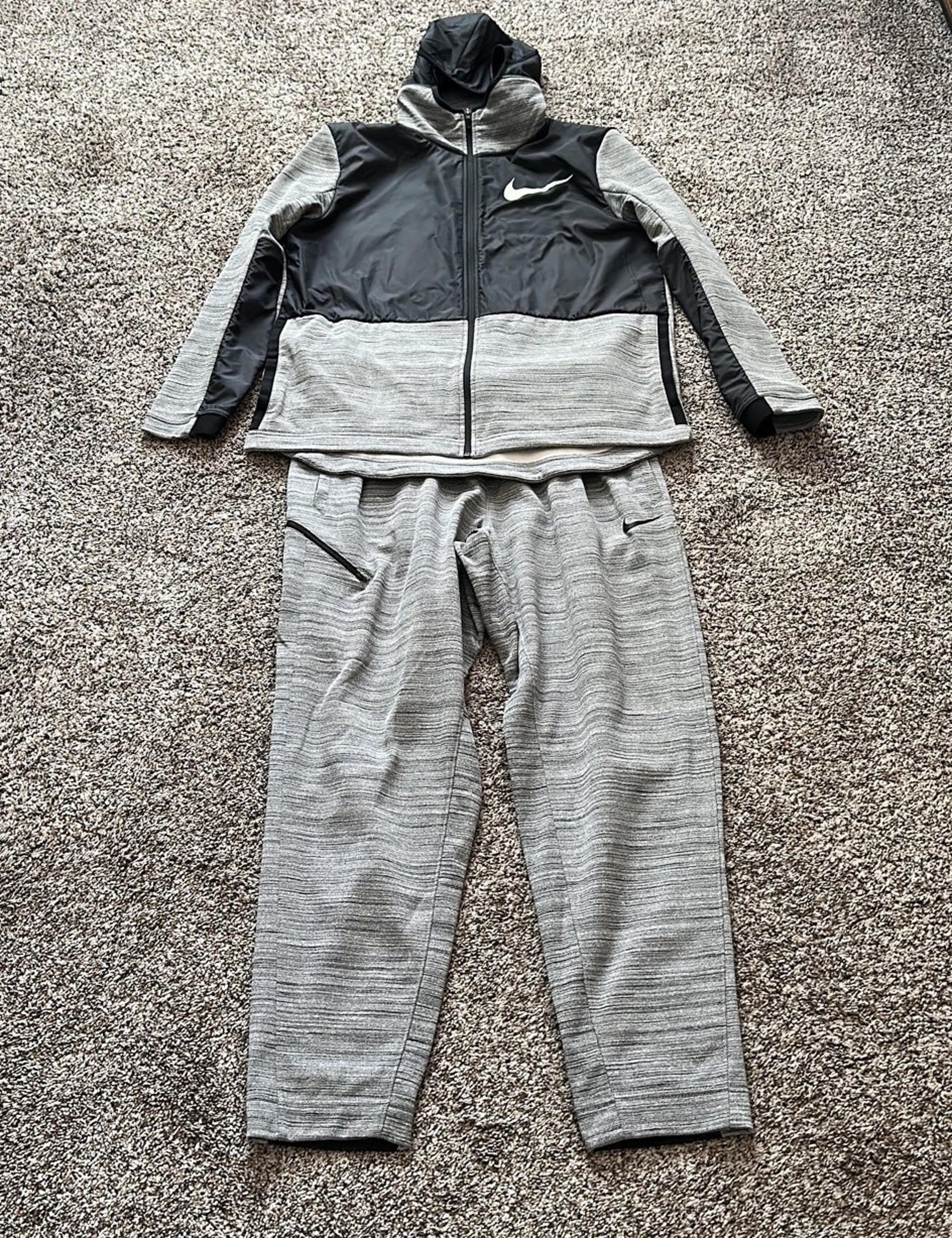 Nike Dri-FIT Baksetball Sweatsuit Hoodie Pants Black/Heather Gray Men’s L/XL