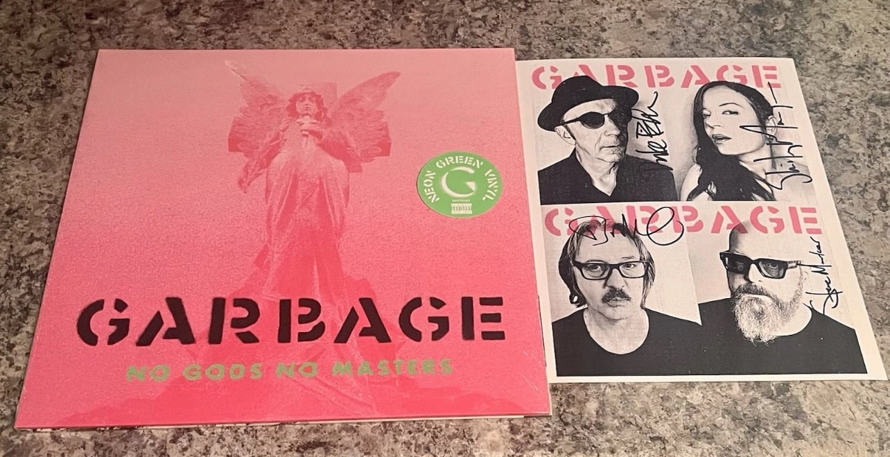 GARBAGE-AUTOGRAPHED NO GODS NO MASTERS NEON GREEN VINYL ALBUM+SIGNED LITHOGRAPH