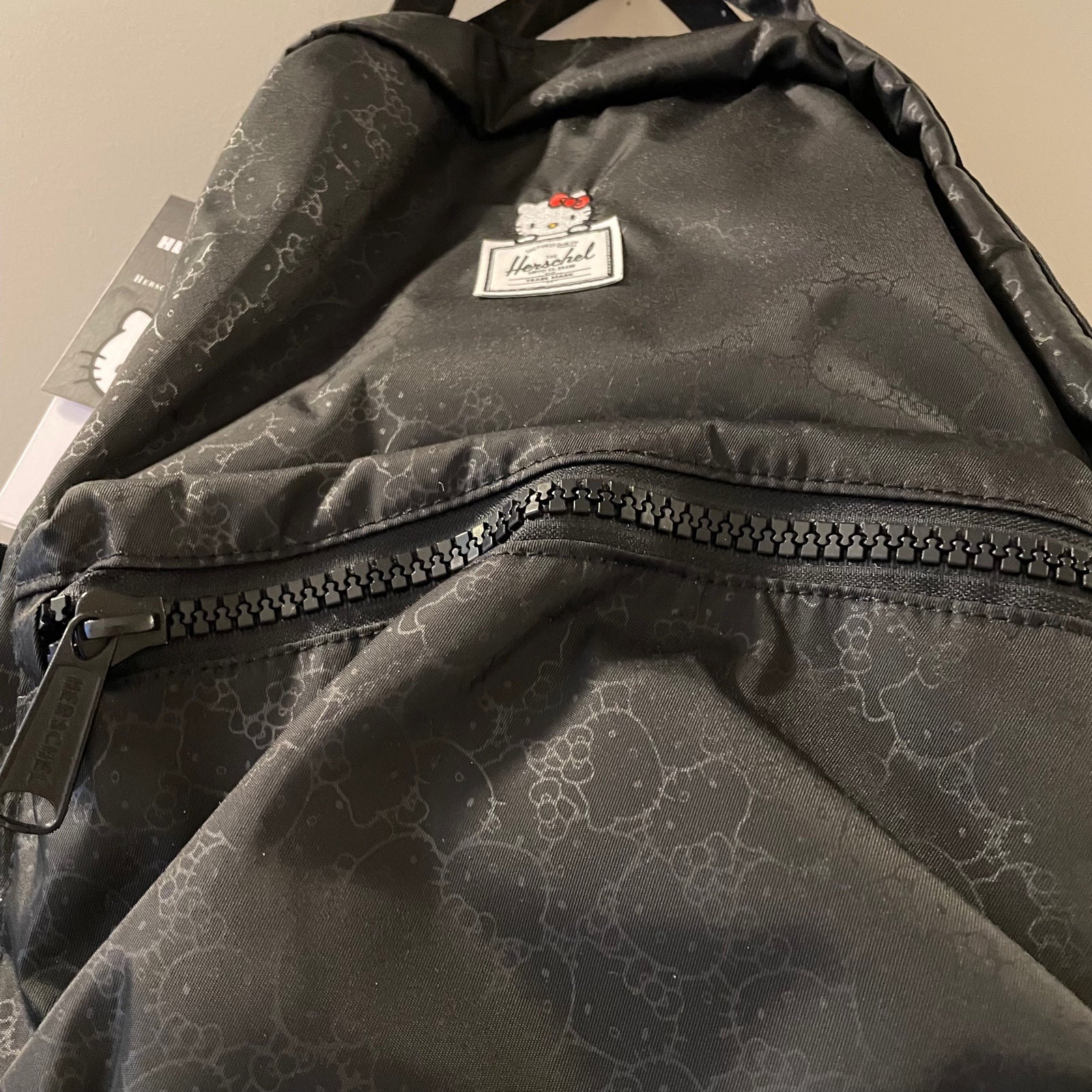 Shops Herschel Supply Co. Hello Kitty Nova Mid Backpack Volume NEW