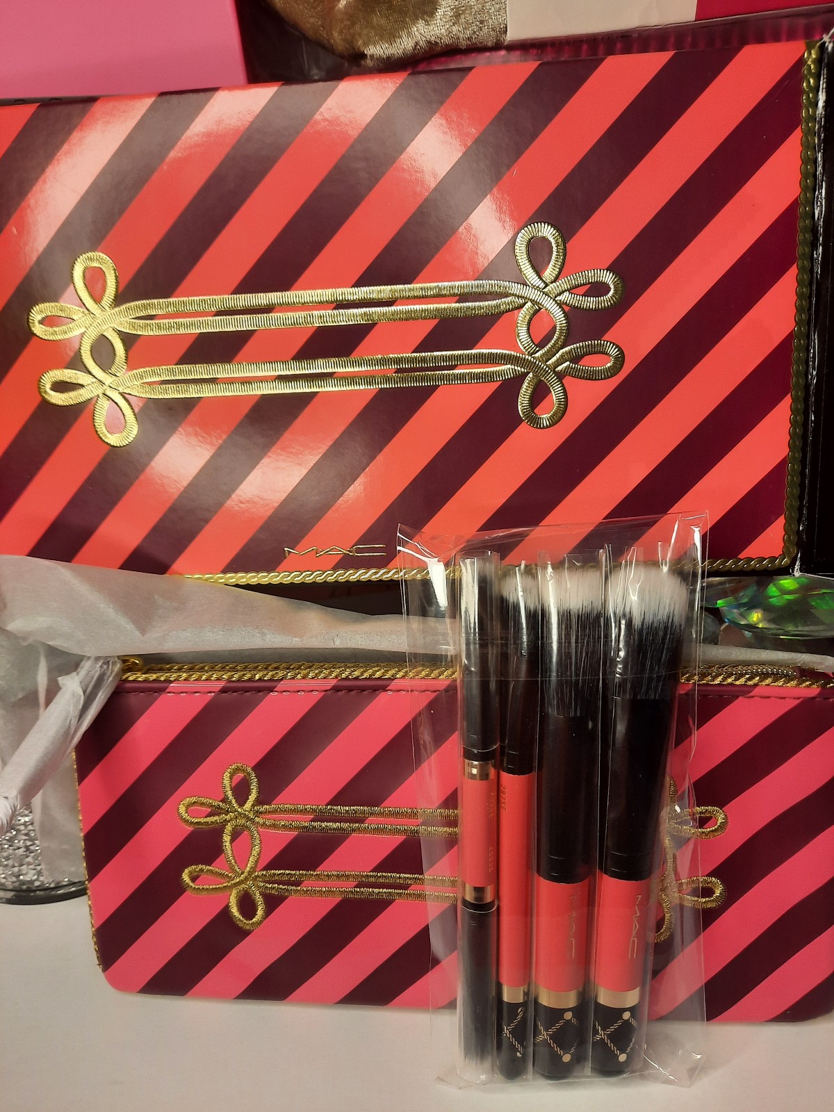 Mac Retired Collectors Nutcracker Sweet Basic Brush Kit