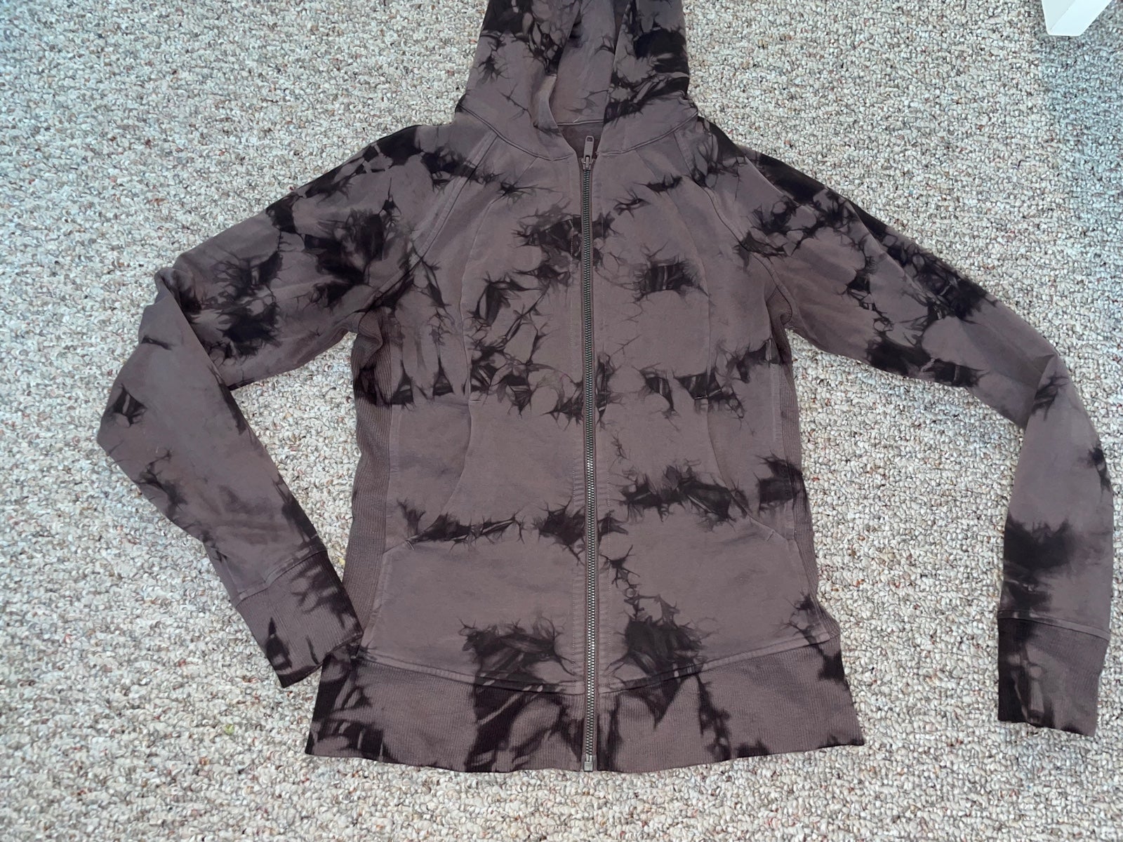 Lululemon Limited Edition Shibori Purple Dye Scuba Hoodie size 6