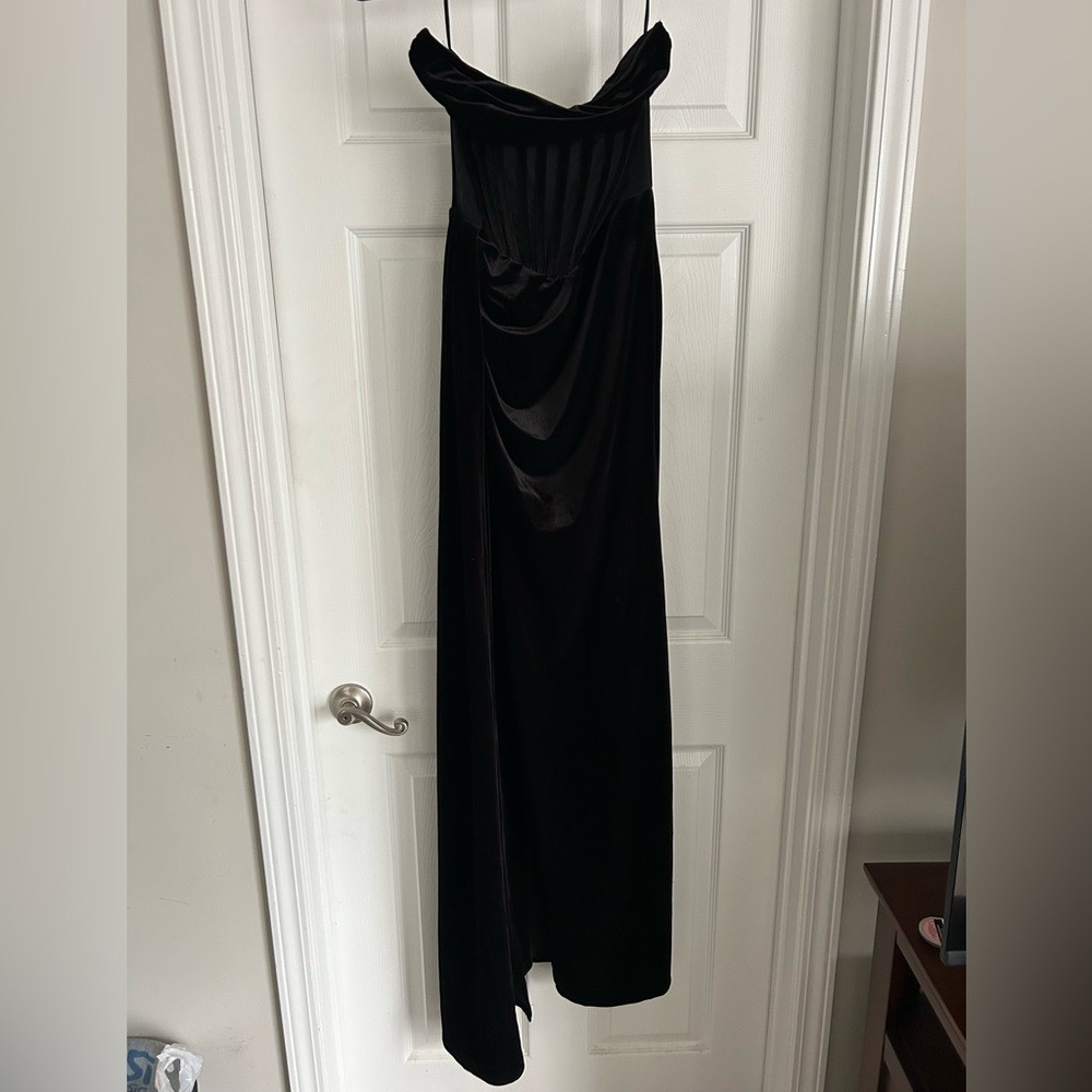 Cadyce black formal dress maxi fancy long size medium halter