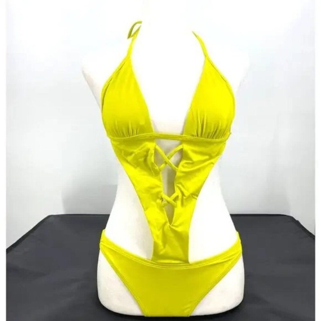 L*Space Swimsuit NWT Size S Neon Yellow Cutout Swimsuit Size Small NWT 187