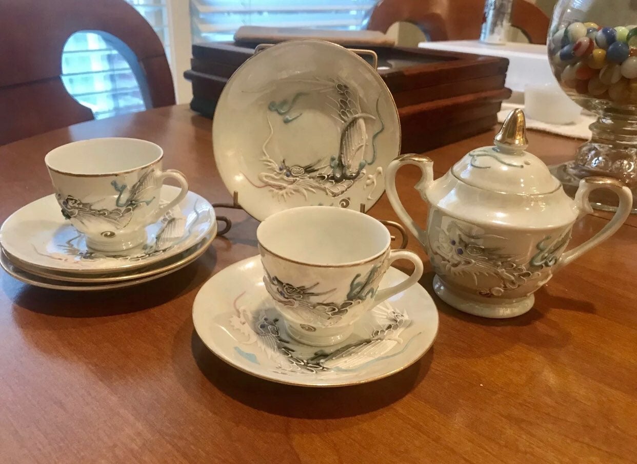 Japanese Porcelain Dragonware Lithophane