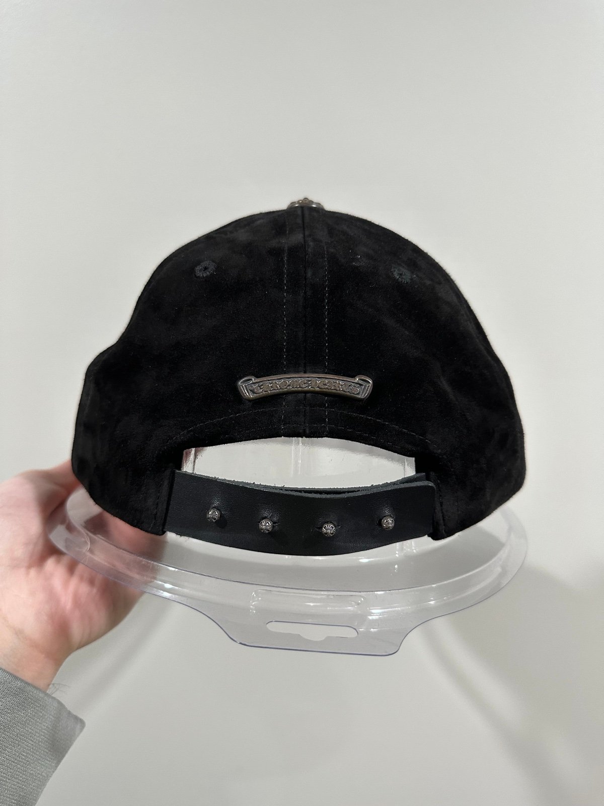 新品未使用】Chrome Hearts 5 Panel Suede - メルカリ
