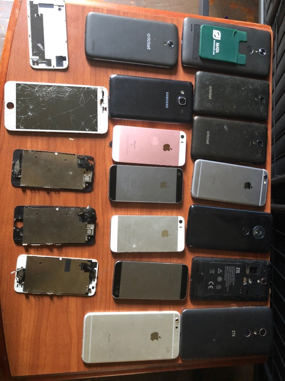 Phone lot