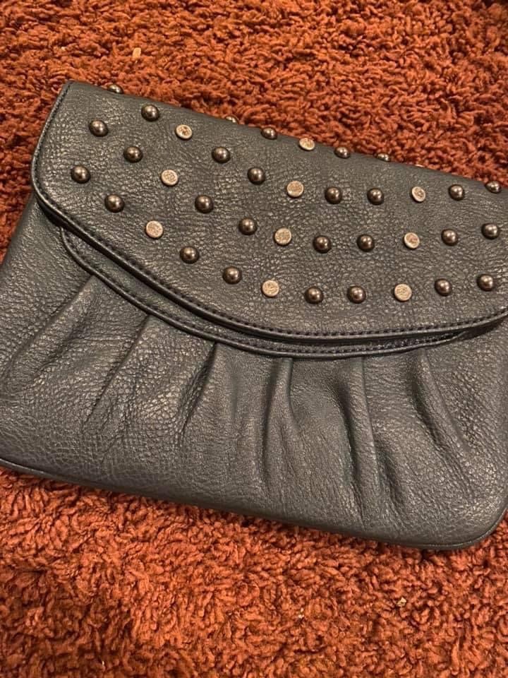 Grace Adele clutch