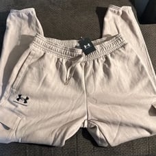 UNDER ARMOUR CARGO PANTS SIZE L