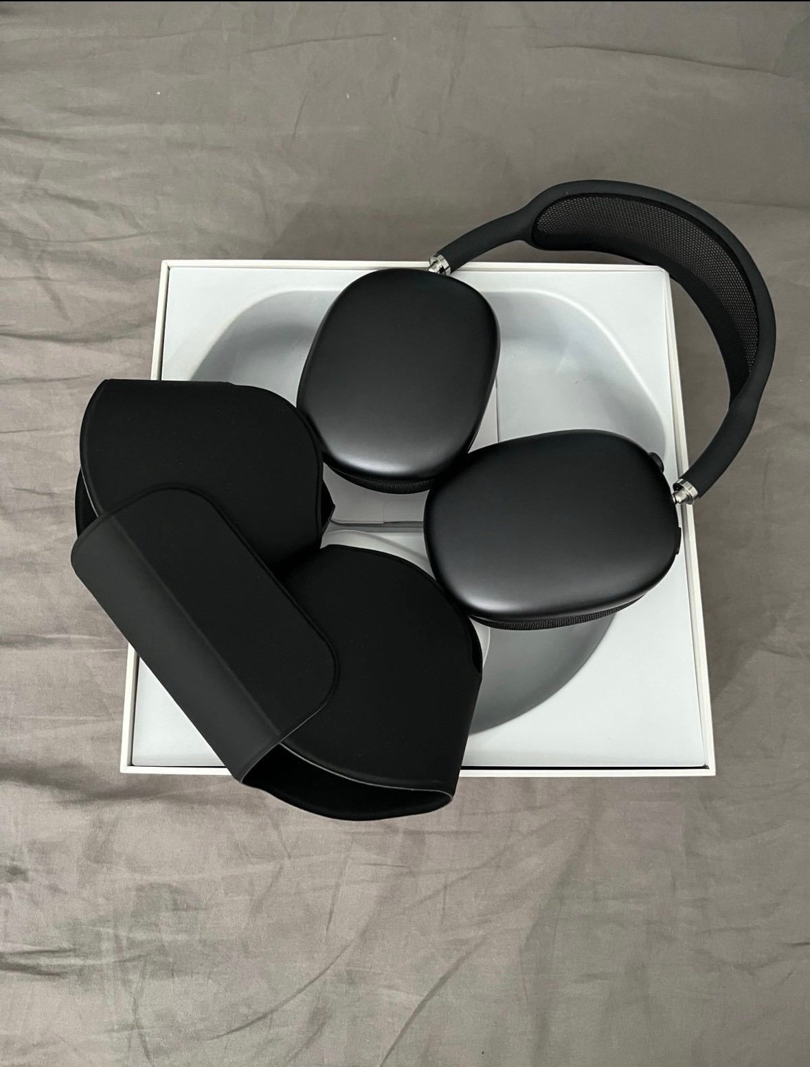 AirPod max black