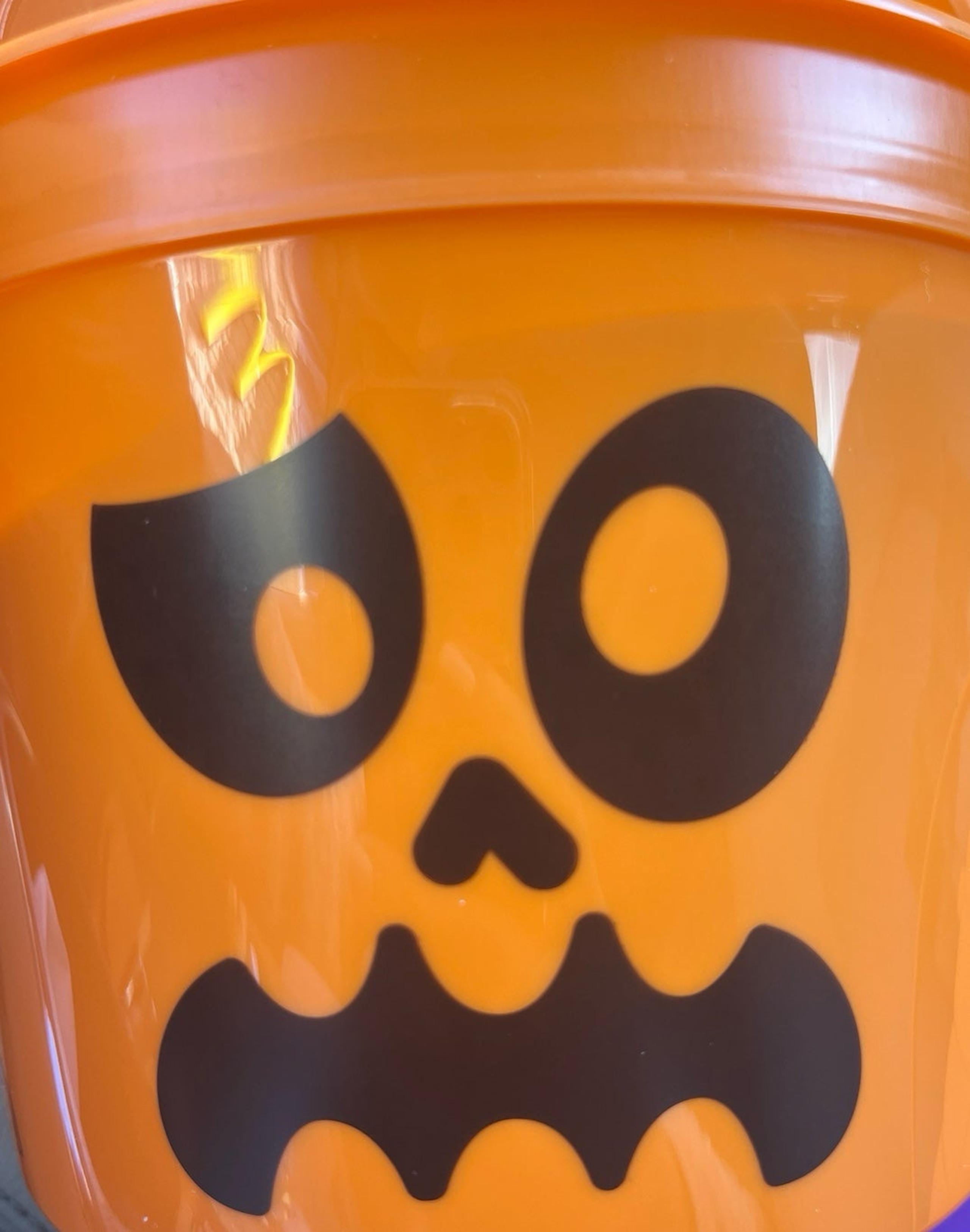 Skeleton Bucket McDonald’s Boo 2023
