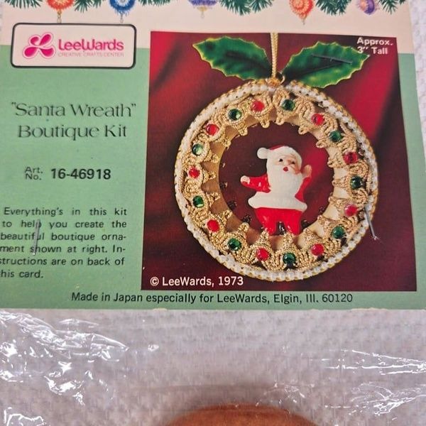 Vintage 70s Santa Wreath Boutique Kit Lee Wards