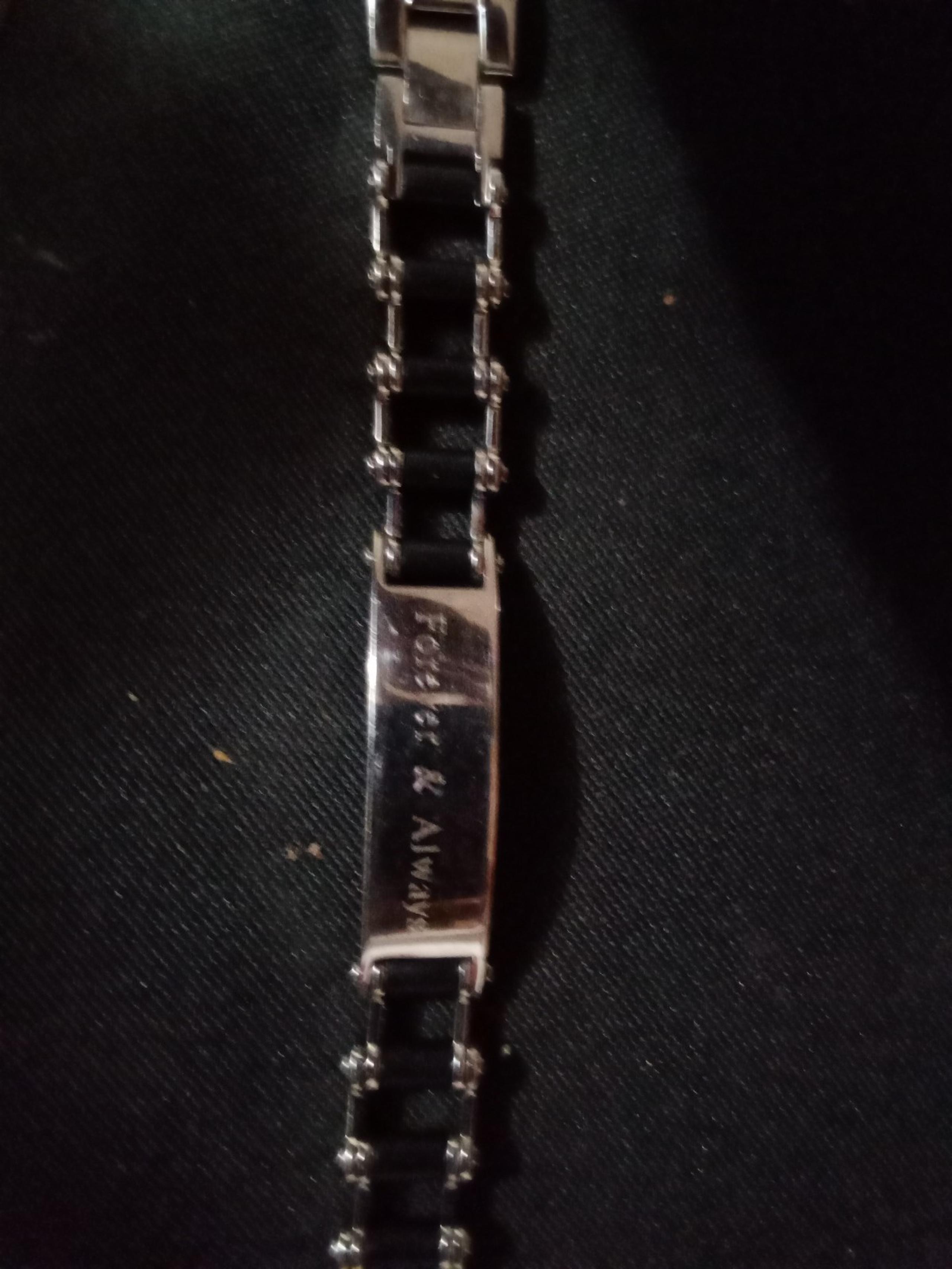 Bracelet