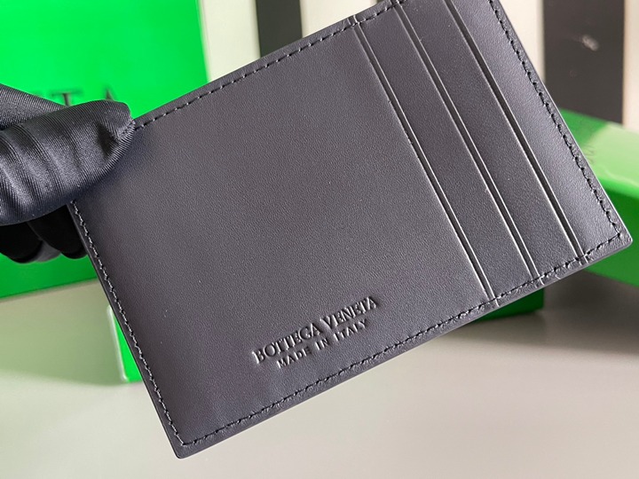 ★早期完売★FOLNUA★PORTE CARD HOLDER★送料・関税込★大人気 ZITA Card Case, flux red | AIGNER JAPAN WEBSITE