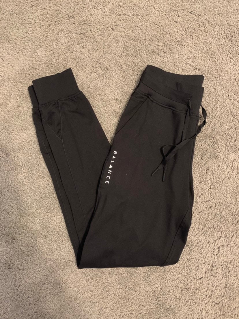 Balance Athletica joggers