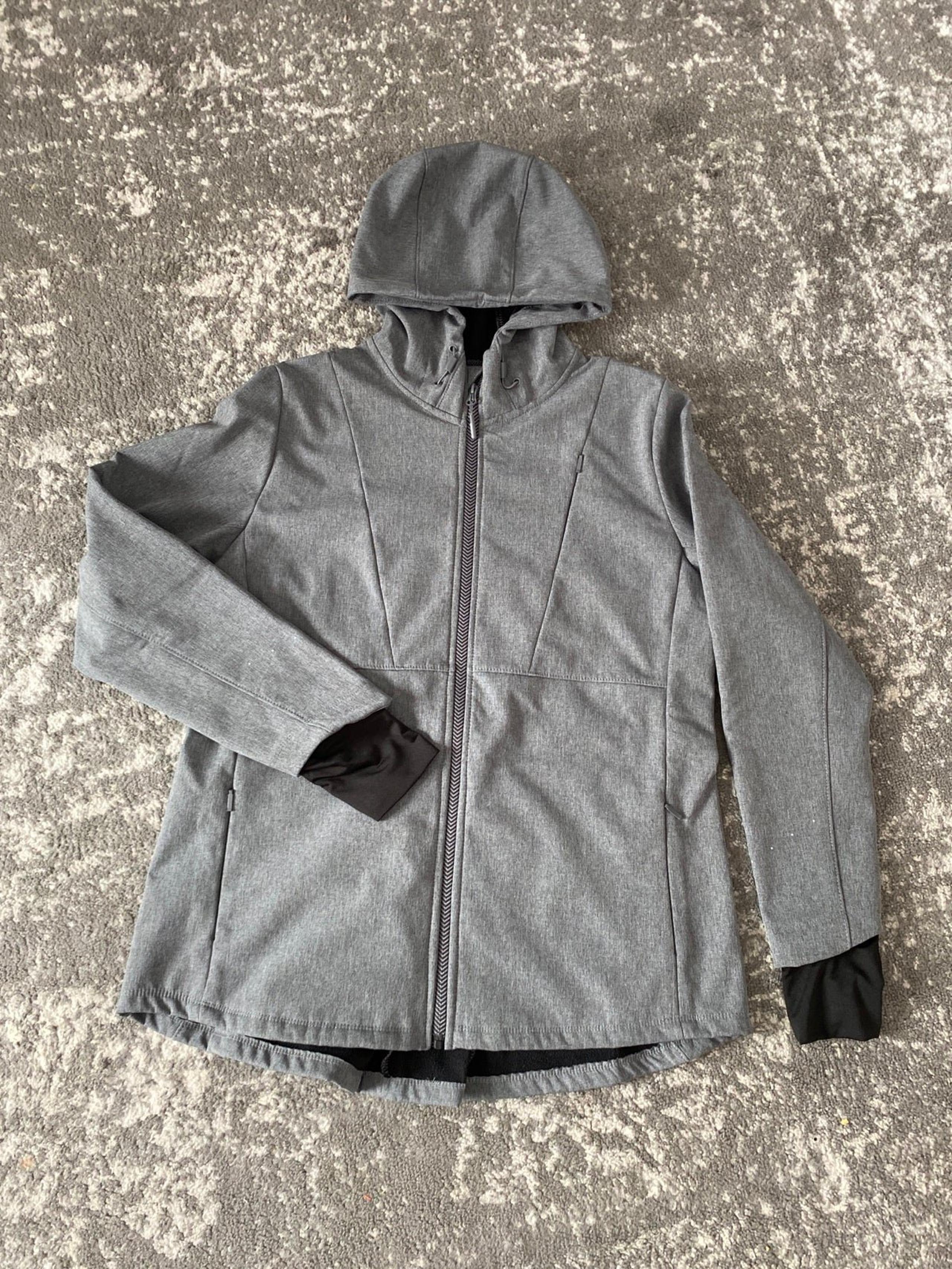 Mondetta Women’s Activewear Grey Jacket