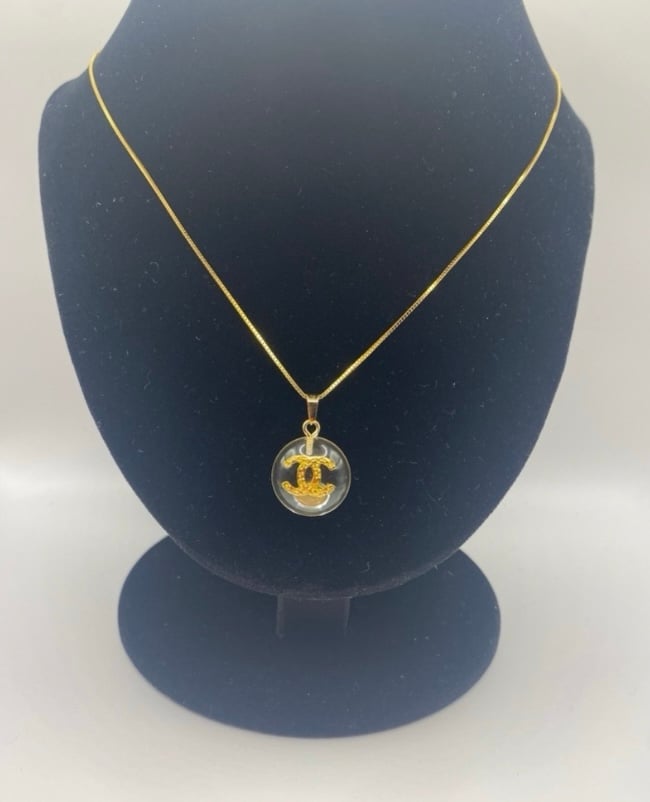 Authentic CHANEL Zipper Pull Charm on new 18” Necklace