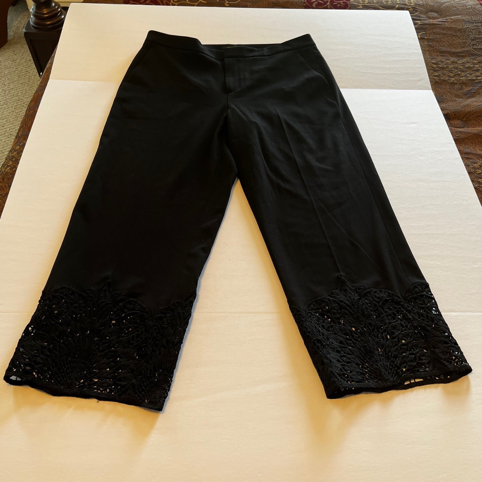 Kobi Halperin black cropped wide leg Capri womens size 12 Arleen pant lace trim