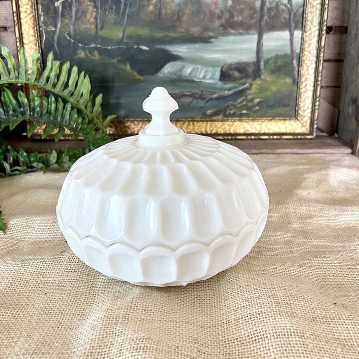 Vintage Fenton Milk Glass Thumbprint Wedding Bowl, Collectible Fenton Covered Ca