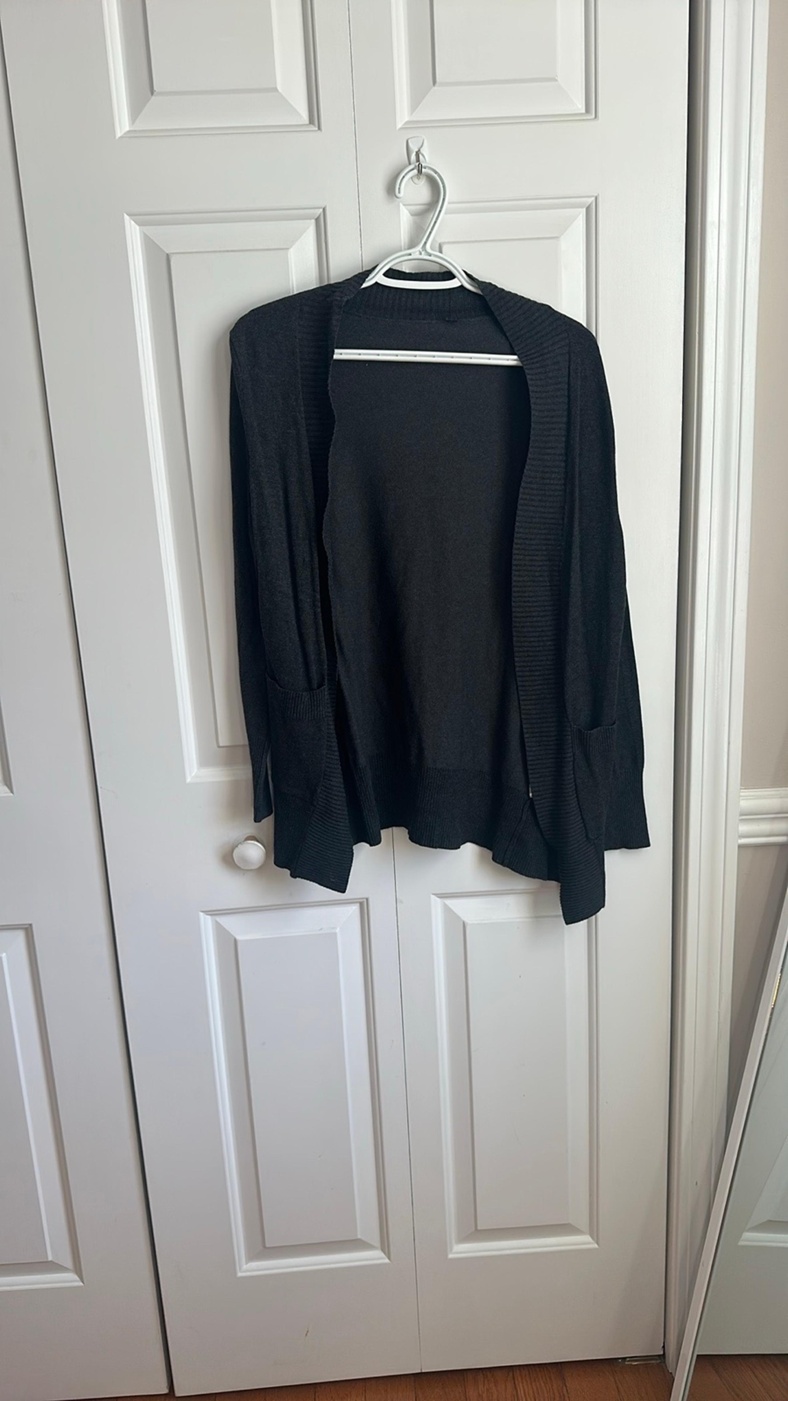 SHEIN Women’s Dark Gray Cardigan