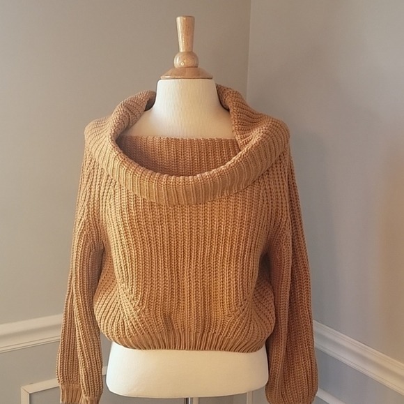 NEW lulus Camel Colored Cropped Cable Knit Ribbed Cowl Neck Pull Over Sweater XS