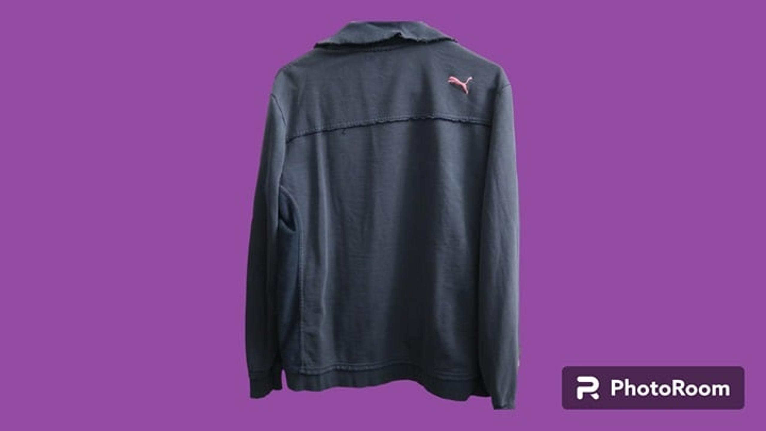 PUMA intentional wear sweater jacket athletic athleisure in small size gray.