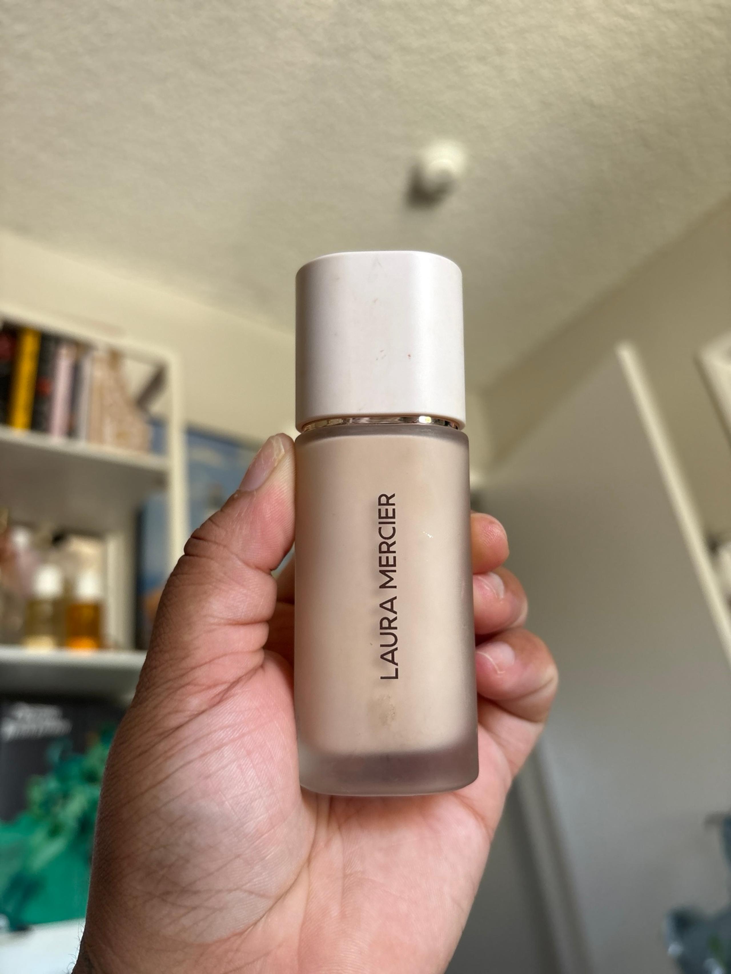 Laura Mercier Foundation 0N1 SILK