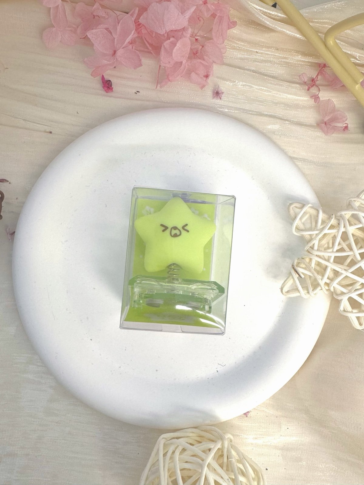 NCT 127 HAECHAN MOMENTUM STARFISH FANLIGHT Cap Charm