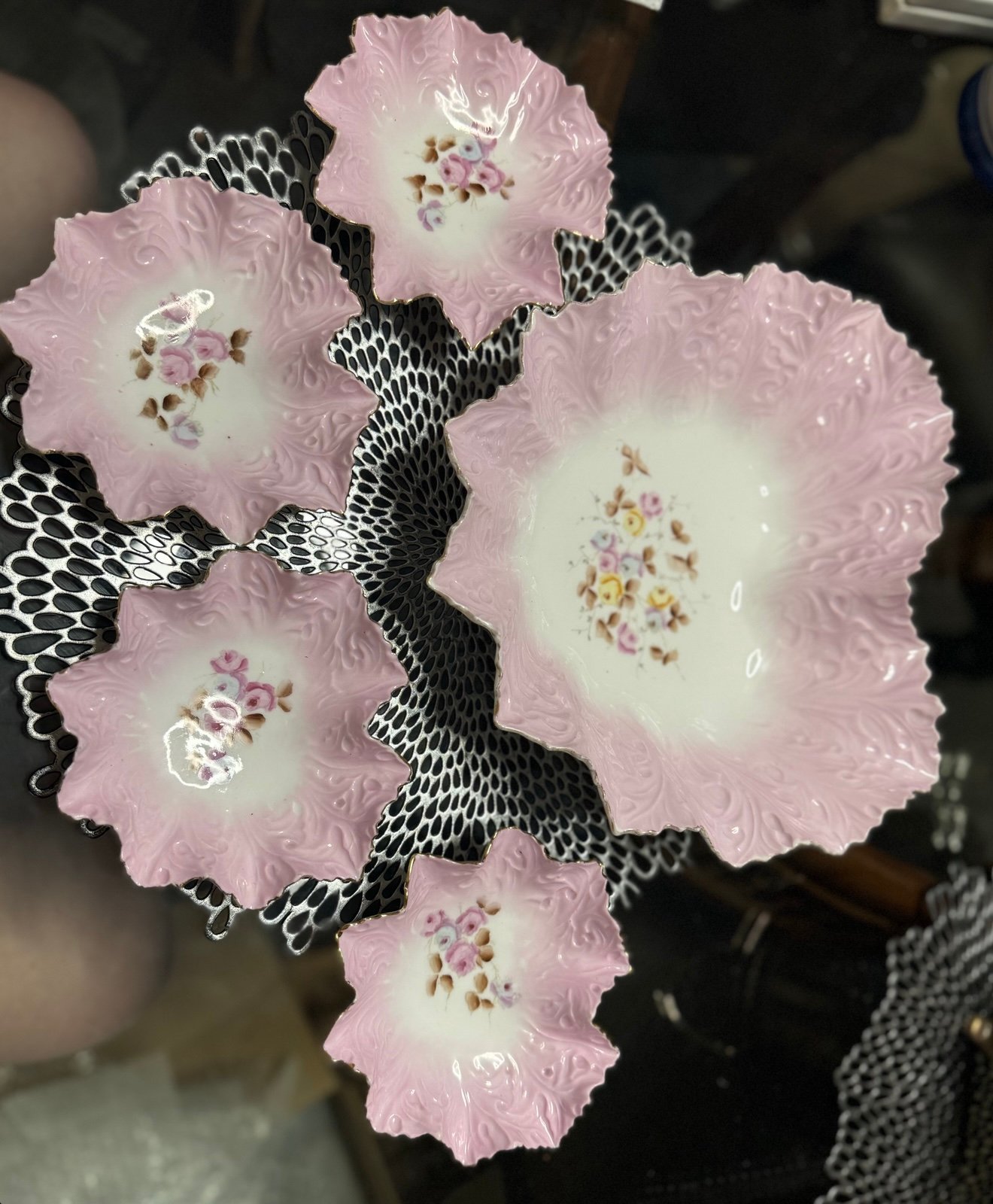 Vintage Heart Leaf Bowl Set of 5 Ruffled Scalloped RS Prussia Pink Gold Flowers